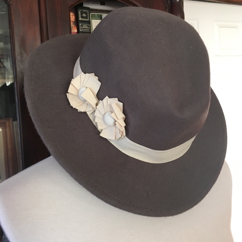 Charming Charlie Grey Wool Fedora
